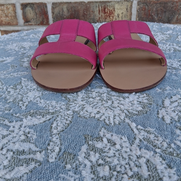 💐 Talbots Hannah Vachetta Leather Flat Slides Sz 9.  Hot Pink Geometric Cut-Out - Picture 5 of 11